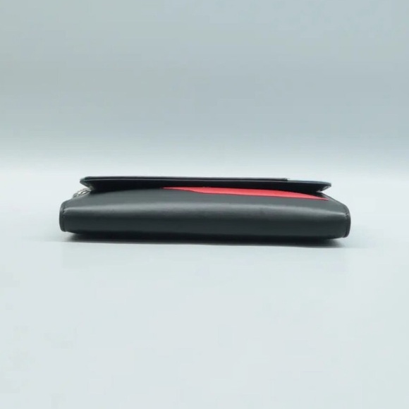 Auth Airplane Airline CHANEL Wallet On Chain WOC *Rare* - Picture 4 of 9